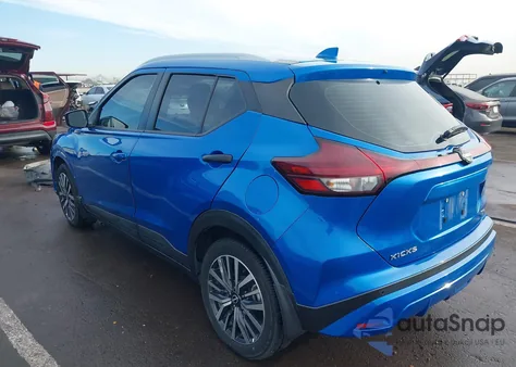 2022 Nissan Kicks Sv Xtronic Cvt из США, поврежденный, VIN 3N1CP5CV0NL481474